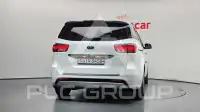 2017 KIA Carnival