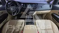 2017 KIA Carnival