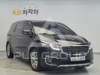 2017 KIA Carnival
