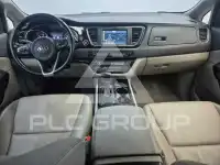 2017 KIA Carnival