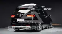 2017 KIA Carnival
