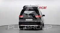 2017 KIA Carnival