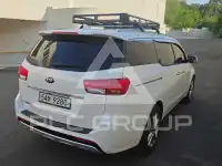2017 KIA Carnival