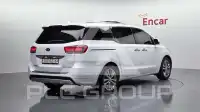 2017 KIA Carnival