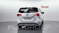 2017 KIA Carnival