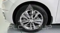 2017 KIA Carnival