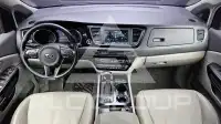 2017 KIA Carnival