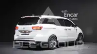2017 KIA Carnival