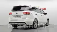 2017 KIA Carnival
