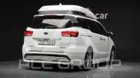 2017 KIA Carnival