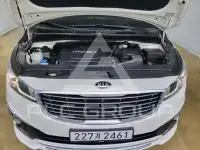 2017 KIA Carnival