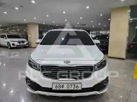2017 KIA Carnival