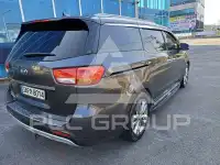 2017 KIA Carnival