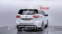 2017 KIA Carnival