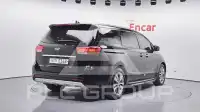 2017 KIA Carnival