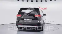 2017 KIA Carnival