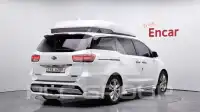 2017 KIA Carnival