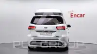 2017 KIA Carnival