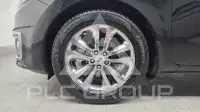 2017 KIA Carnival