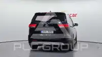 2017 KIA Carnival