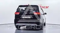 2017 KIA Carnival