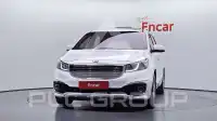 2017 KIA Carnival