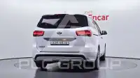 2017 KIA Carnival