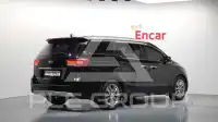 2017 KIA Carnival
