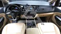 2017 KIA Carnival