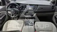 2017 KIA Carnival
