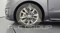 2017 KIA Carnival