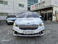 2017 KIA Carnival