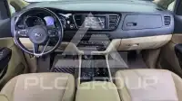 2017 KIA Carnival