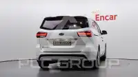 2017 KIA Carnival