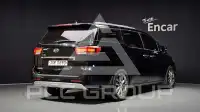 2017 KIA Carnival