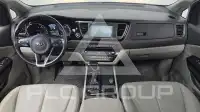2017 KIA Carnival