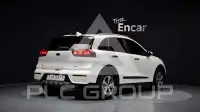 2017 KIA Niro