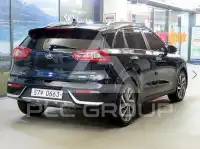 2017 KIA Niro