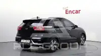 2017 KIA Niro