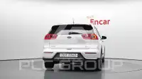 2017 KIA Niro