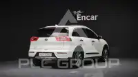 2017 KIA Niro