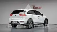 2017 KIA Niro