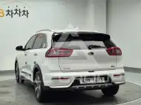 2017 KIA Niro