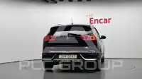 2017 KIA Niro
