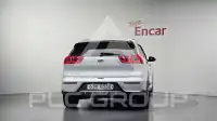 2017 KIA Niro