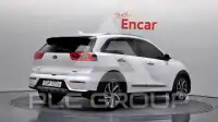 2017 KIA Niro