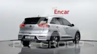 2017 KIA Niro