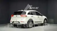 2017 KIA Niro