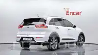 2017 KIA Niro