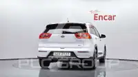 2017 KIA Niro